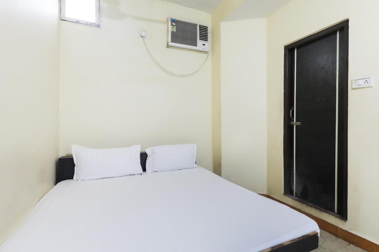 Hotel Spot On 48832 Balaji Parisar Ujjain Esterno foto